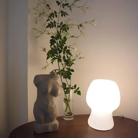 C' Est La Vie Apartment
