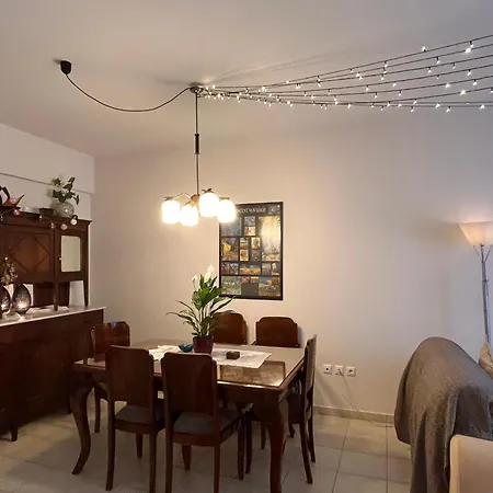 C' Est La Vie * نافبليو