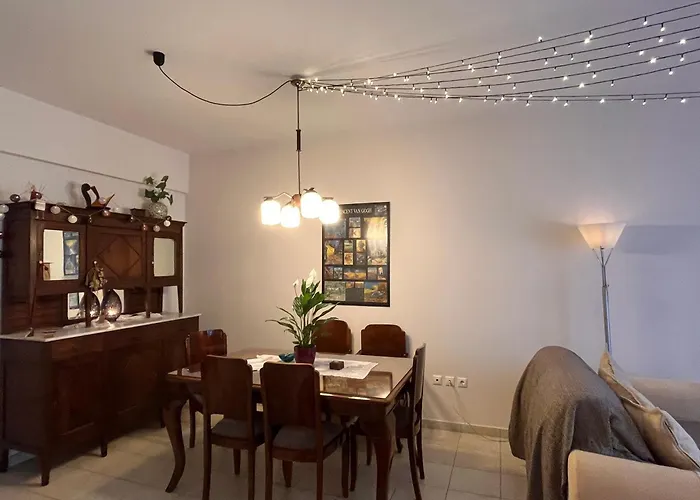 C' Est La Vie * Nafplio